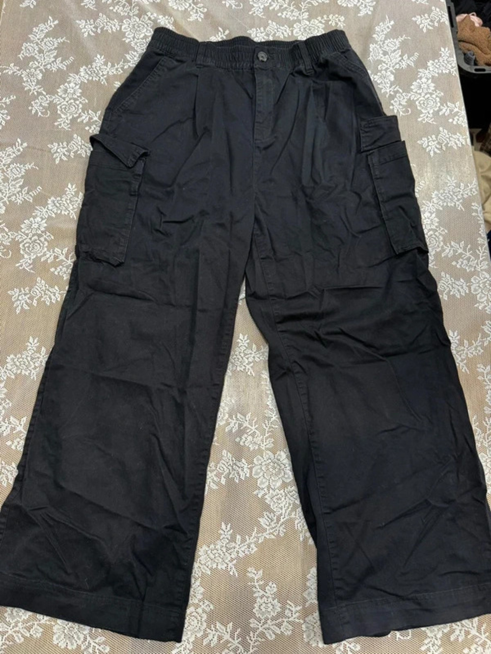 black cargo pants